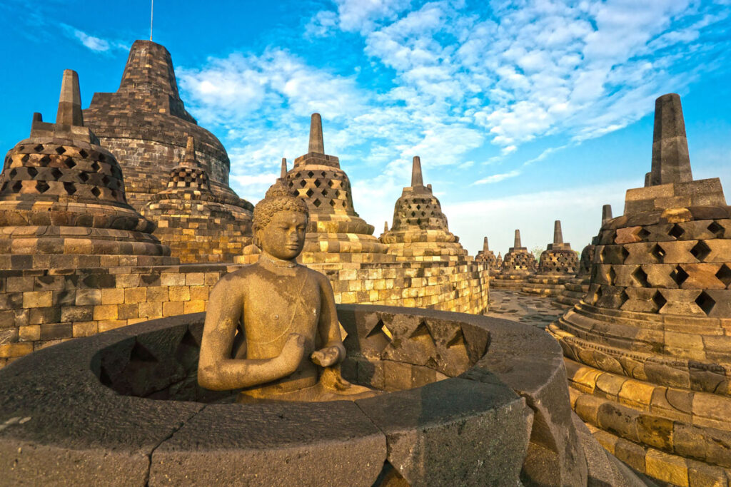 インドネシアブラックテンプルラバストーン